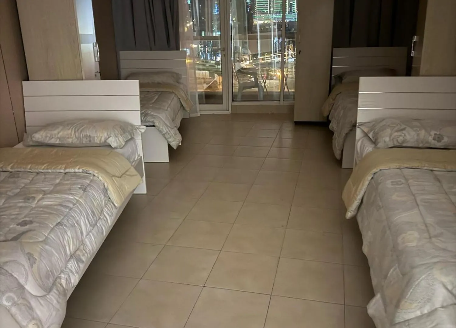 Inn 5 Min To Dubai Mall Downtown Hostel